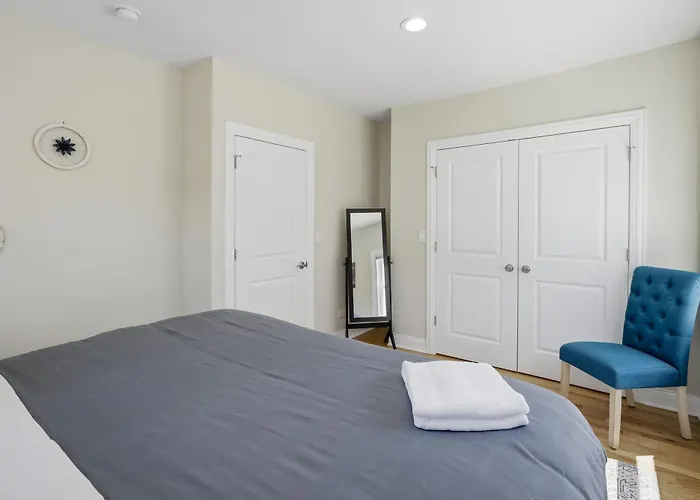 Charming Andersonville Coach House 3br 2,5ba Townhouse Ferienhaus Chicago
