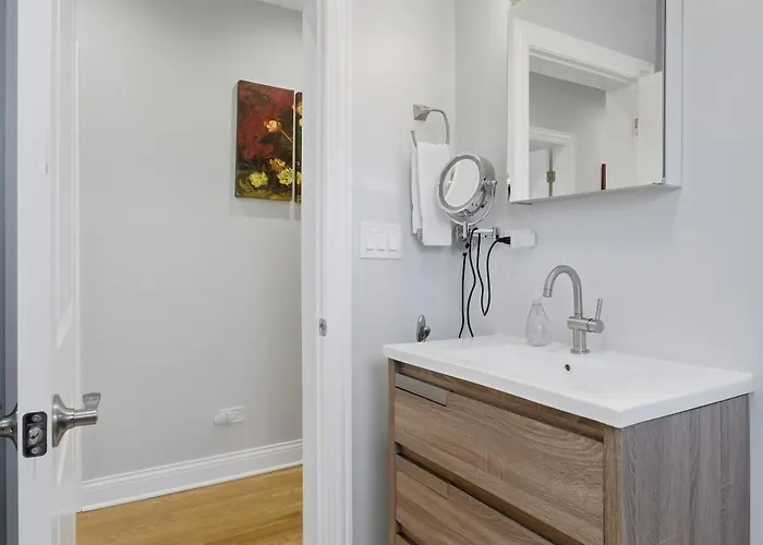 Ferienhaus Charming Andersonville Coach House 3br 2,5ba Townhouse *